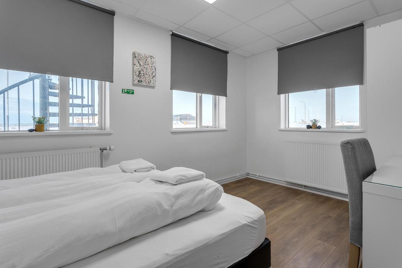 Bank Guesthouse By Kef Airport Κεφλαβίκ Εξωτερικό φωτογραφία