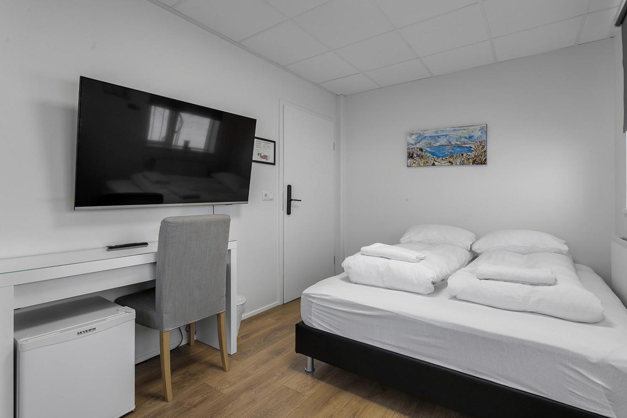 Bank Guesthouse By Kef Airport Κεφλαβίκ Εξωτερικό φωτογραφία