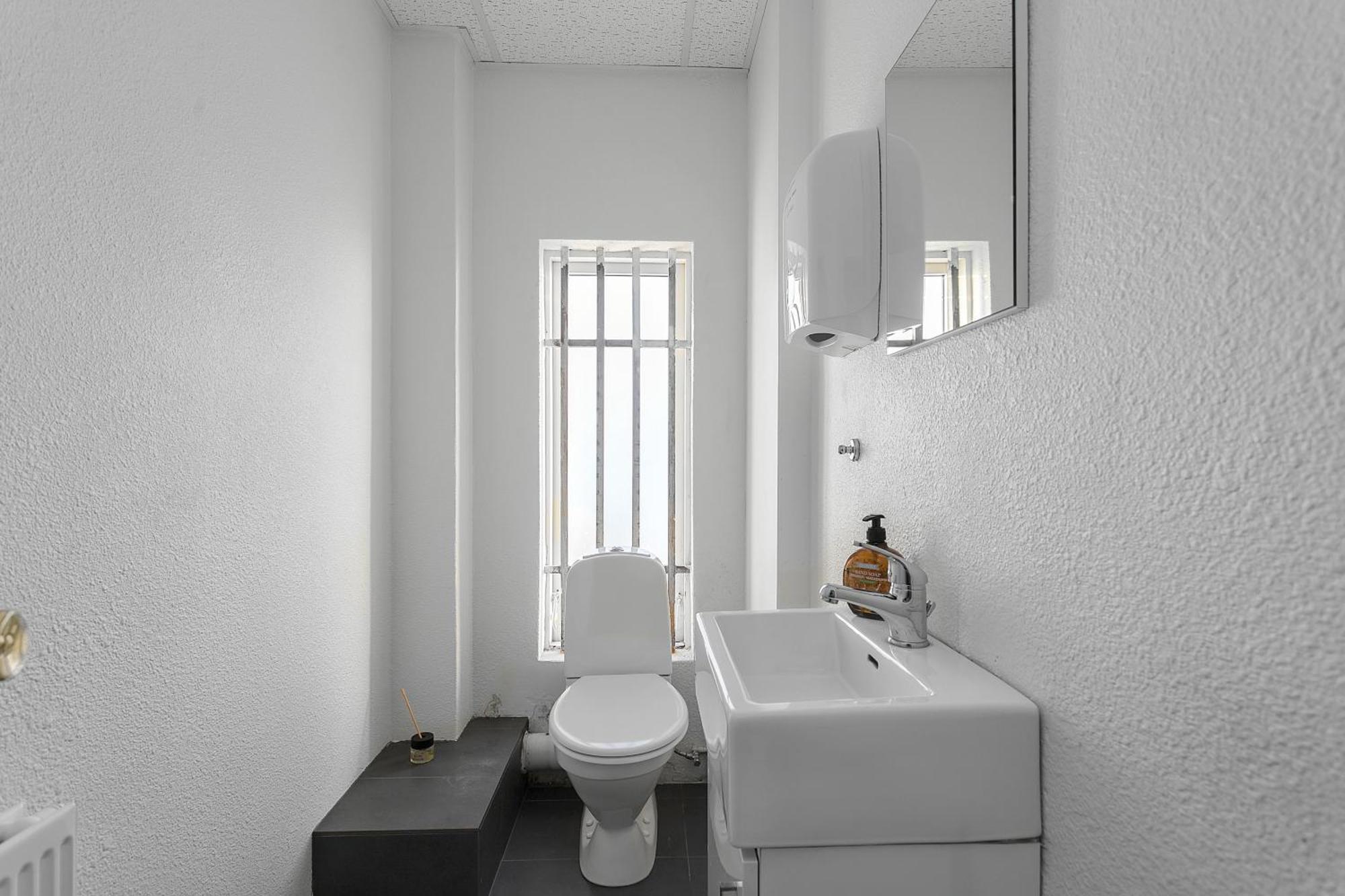 Bank Guesthouse By Kef Airport Κεφλαβίκ Εξωτερικό φωτογραφία